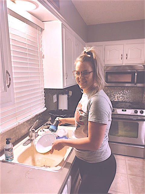 I love a good sink scrub, it brings me… Sat-Cif-Action 🤌 #scrubdaddyp
